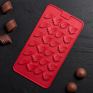 Форма для льда и шоколада Листики 15 ячеек,21,2 11,5 0,3см